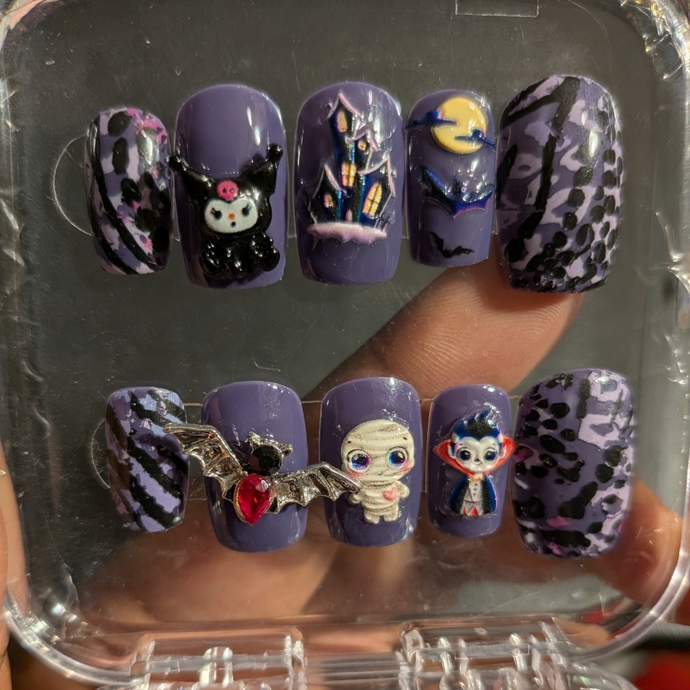 Handmade Halloween-Themed Custom Short Nails Sz 03224